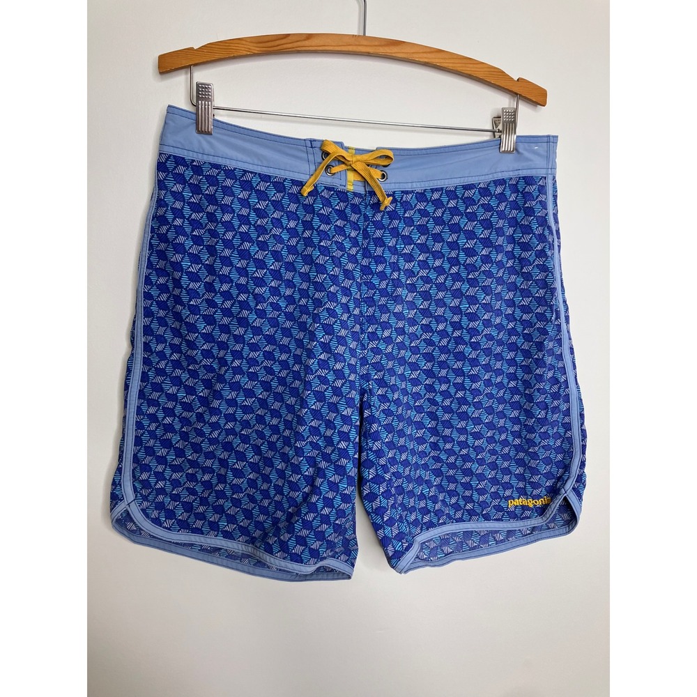 Patagonia Board Shorts Mens 34 Blue Excellent Geometric Print Swim Trunks retro